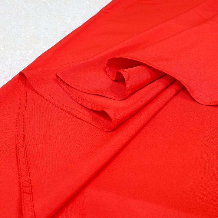 Mantel redondo de poliéster sin costuras de 132" - Rojo (1 pieza)