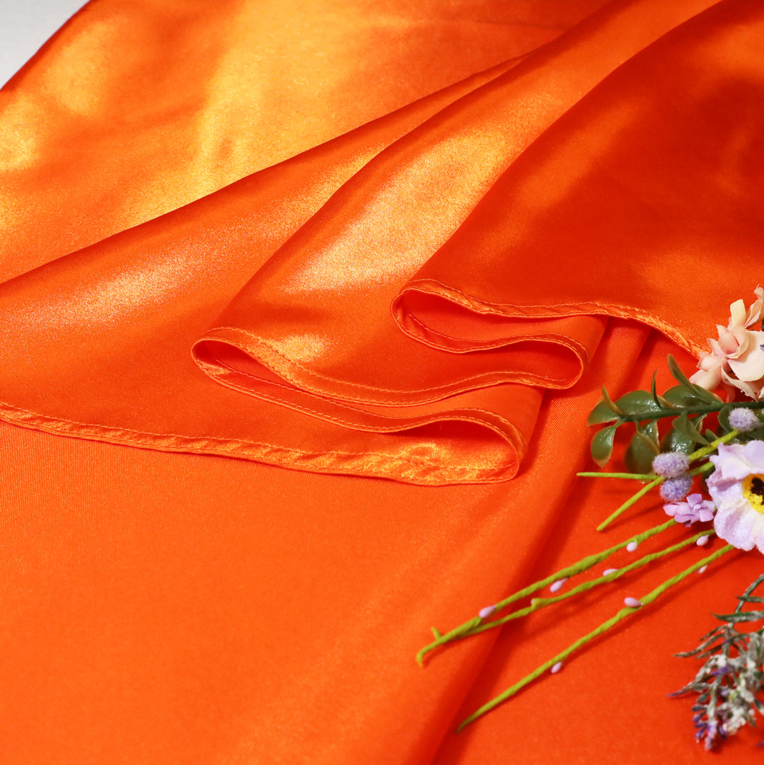 120" Seamless Round Satin Tablecloth - Orange (1pc)