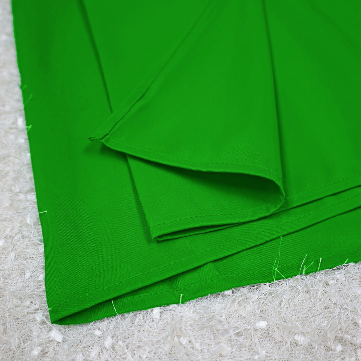 60"x120" Seamless Rectangular Premium Polyester (240 GSM) Tablecloth - Emerald Green (1pc)