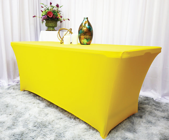 Cubierta de mesa rectangular de spandex (220 GSM) de 5 pies - Amarillo canario (1 pieza)