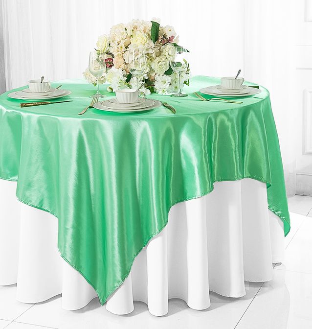 Superpositions de table carrées en satin 72"x72" - Vert sauge (1pc)