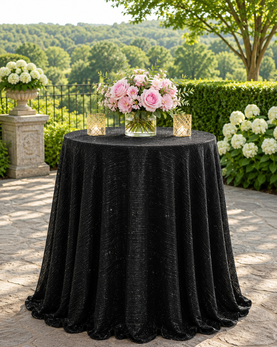 120" Seamless Round Chenille Shimmer Metallic Jacquard Velvet Tablecloth - Black (1pc)
