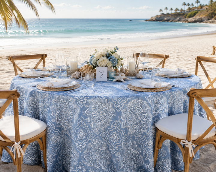 Nappe ronde en plongée au henné (sans plis) de 132 po - Bleu poussiéreux (1 pièce)