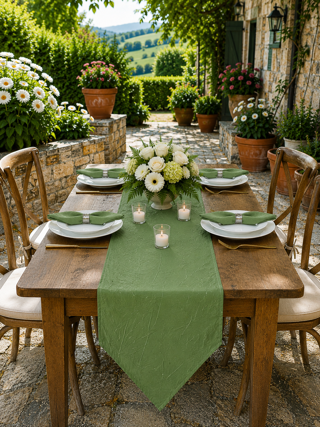 Chemin de table en taffetas écrasé 13"x108" - Vert trèfle (1 pièce)