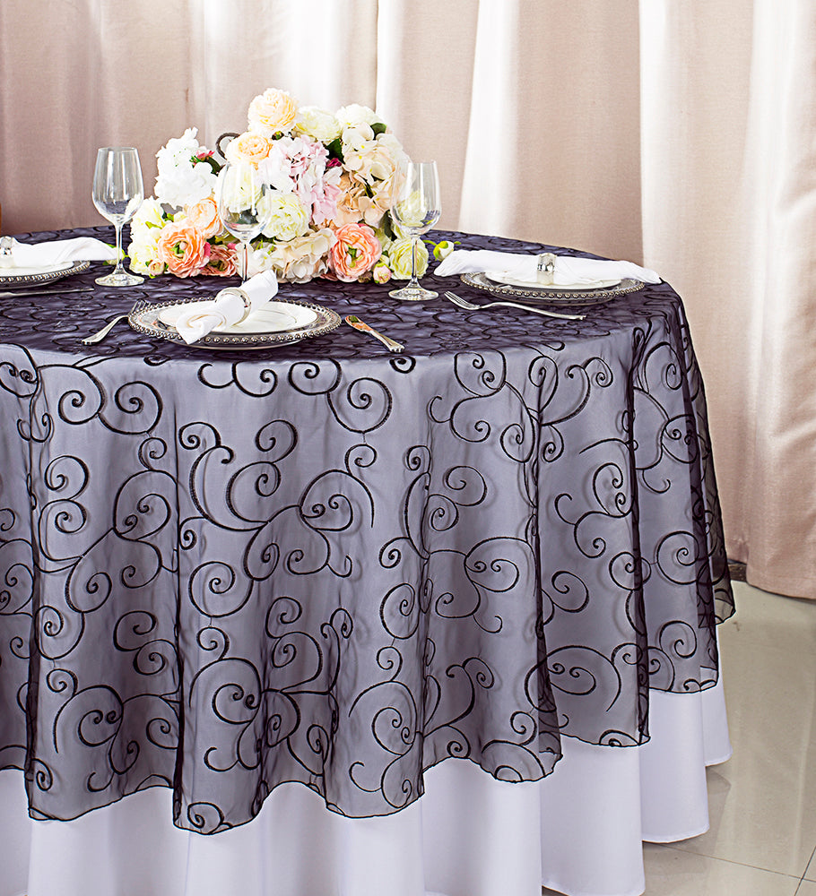 Superposition de table ronde en organza brodée sans couture de 108 po - Noir (1 pièce)