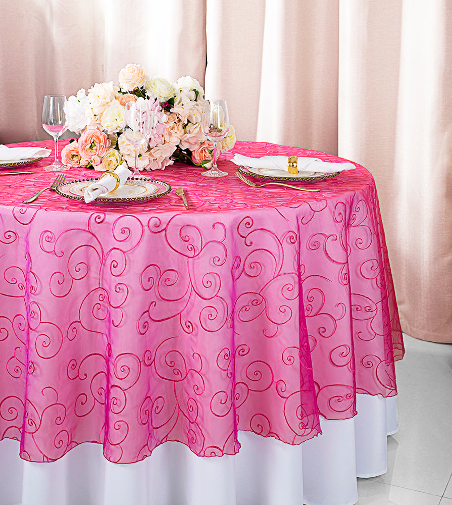 Superposition de table ronde en organza brodée sans couture de 108 po - Fuchsia (1 pièce)