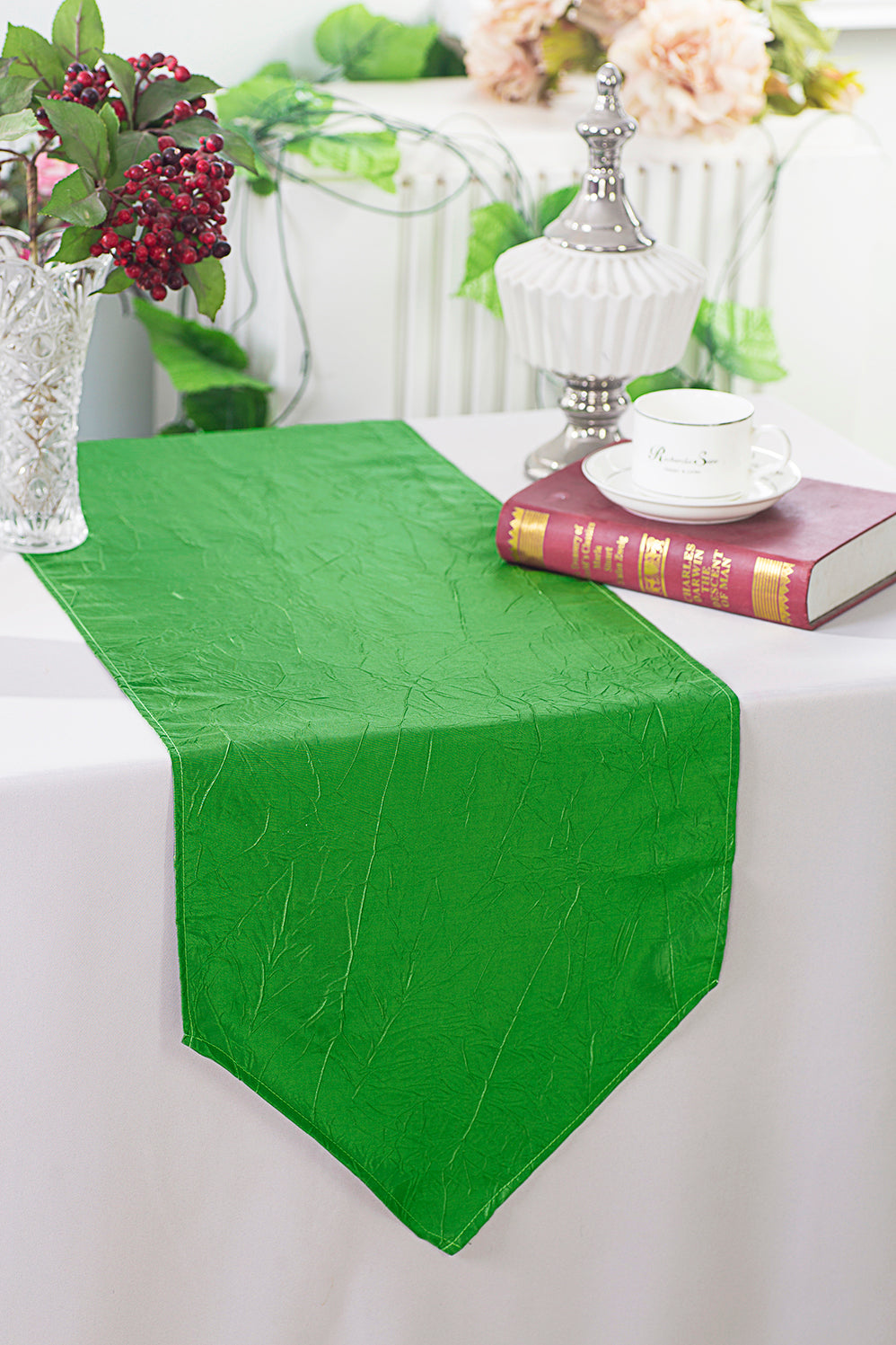 13"x108" Crushed Taffeta Table Runner - Emerald Green (1pc)