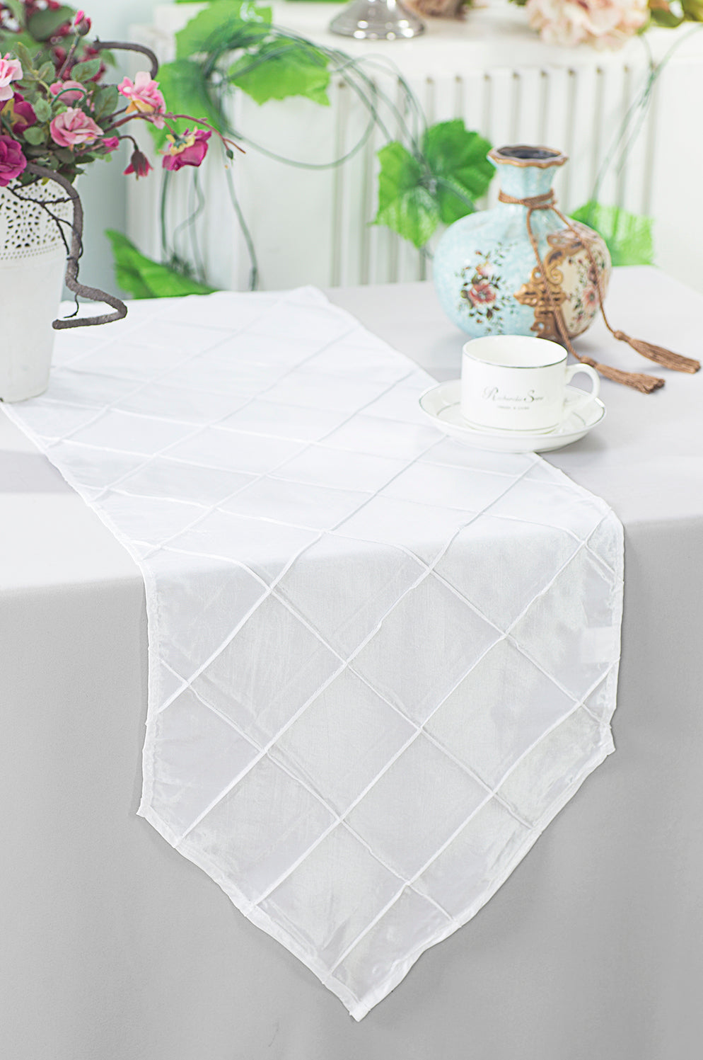 13"x108" Pintuck Taffeta Table Runner - White (1pc)