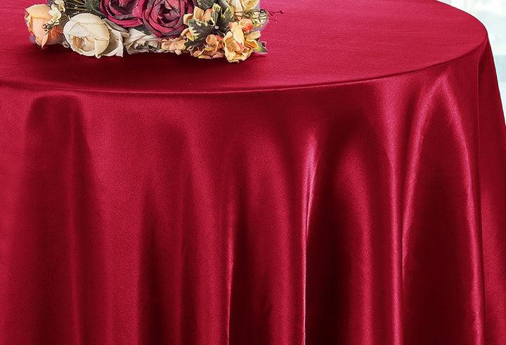 Nappe ronde en satin robuste de 132 po - Rouge pomme (1 pièce)