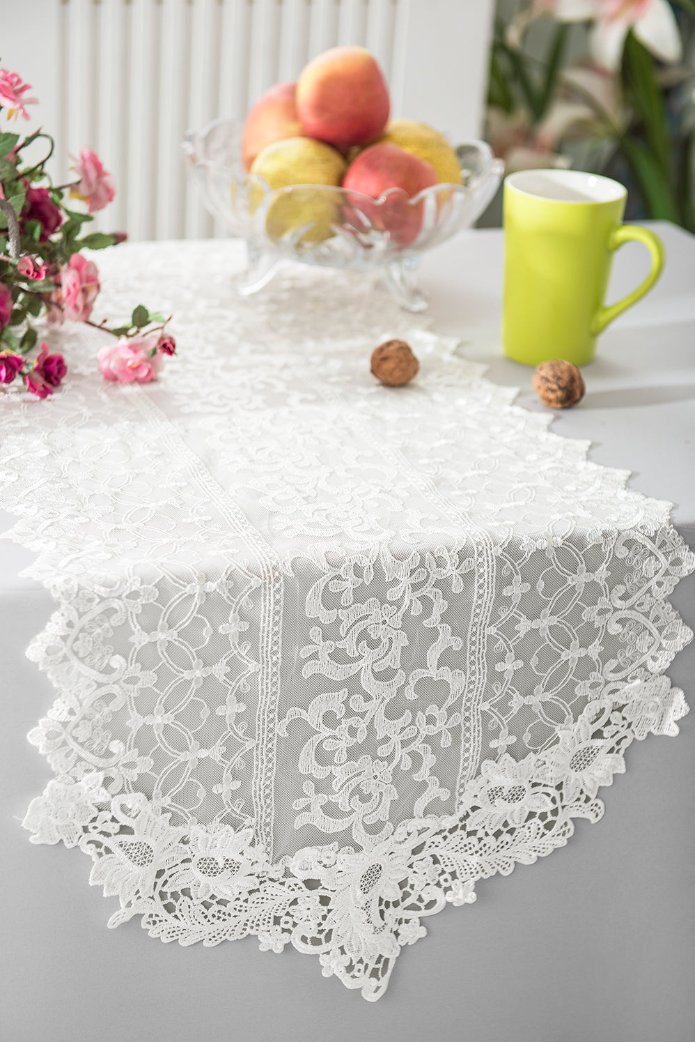 16"x108" Vintage Chantilly Lace Embroidered Table Runner - Ivory (1pc)
