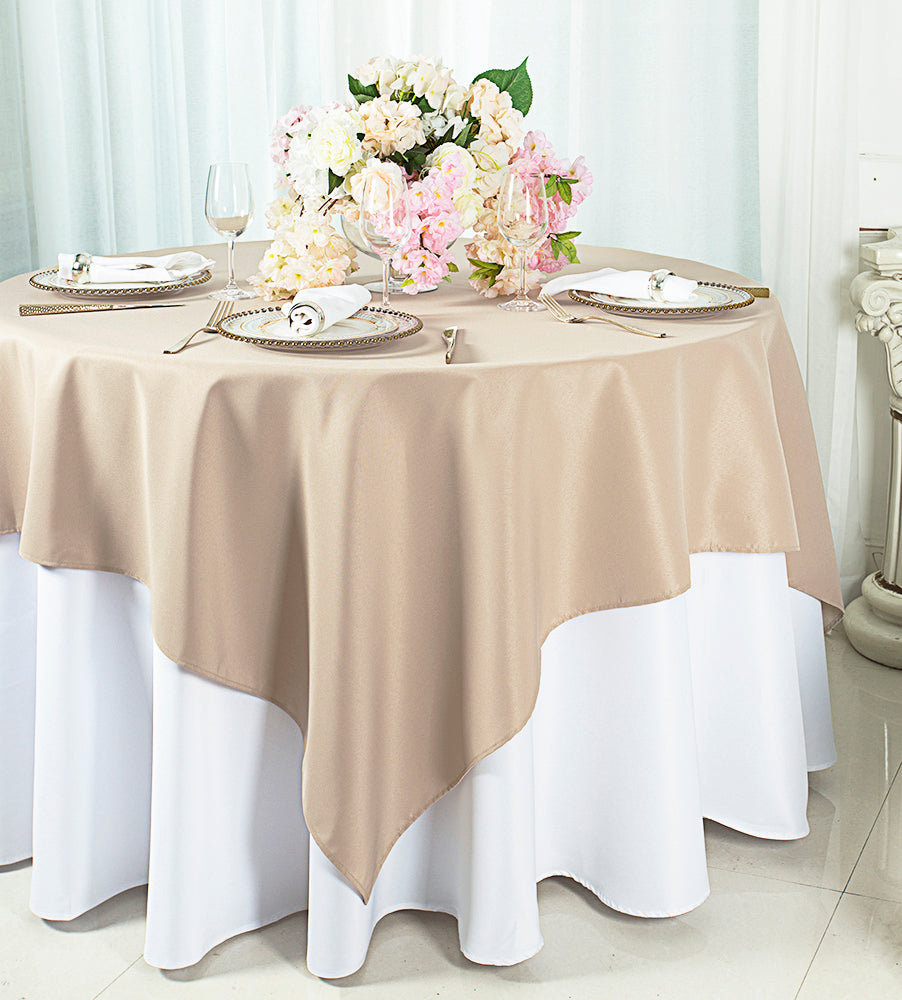 Décorations de table carrées en polyester 54"x54" - Champagne (1pc)