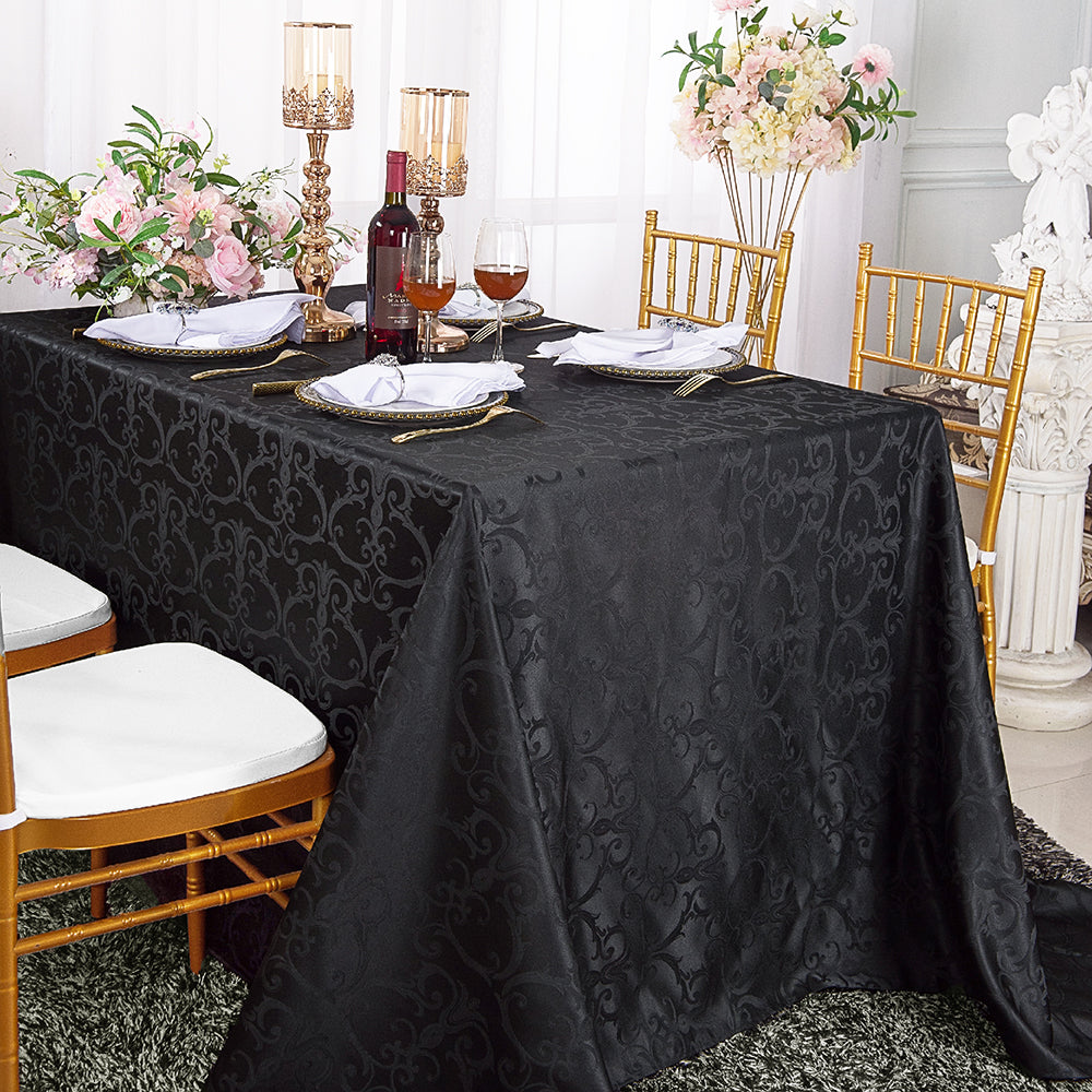 Nappe rectangulaire en polyester jacquard damassé Versailles Chopin 72 "x 120" - Noir (1 pièce)