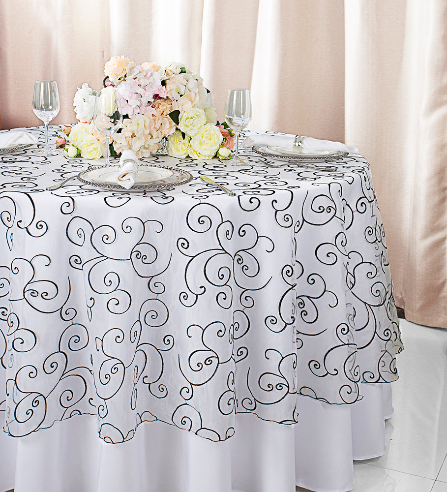 Superposition de table ronde en organza brodée de 90 po - Blanc / Noir (1pc)