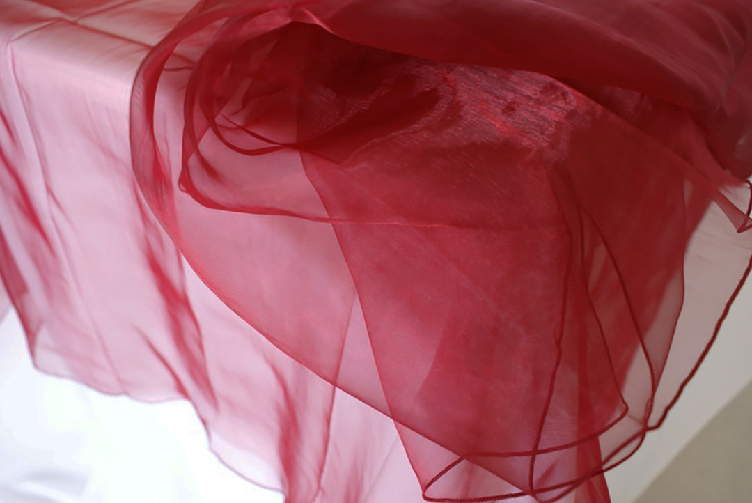 90" Seamless Round Organza Tablecloth/Table Overlay - Burgundy (1pc)